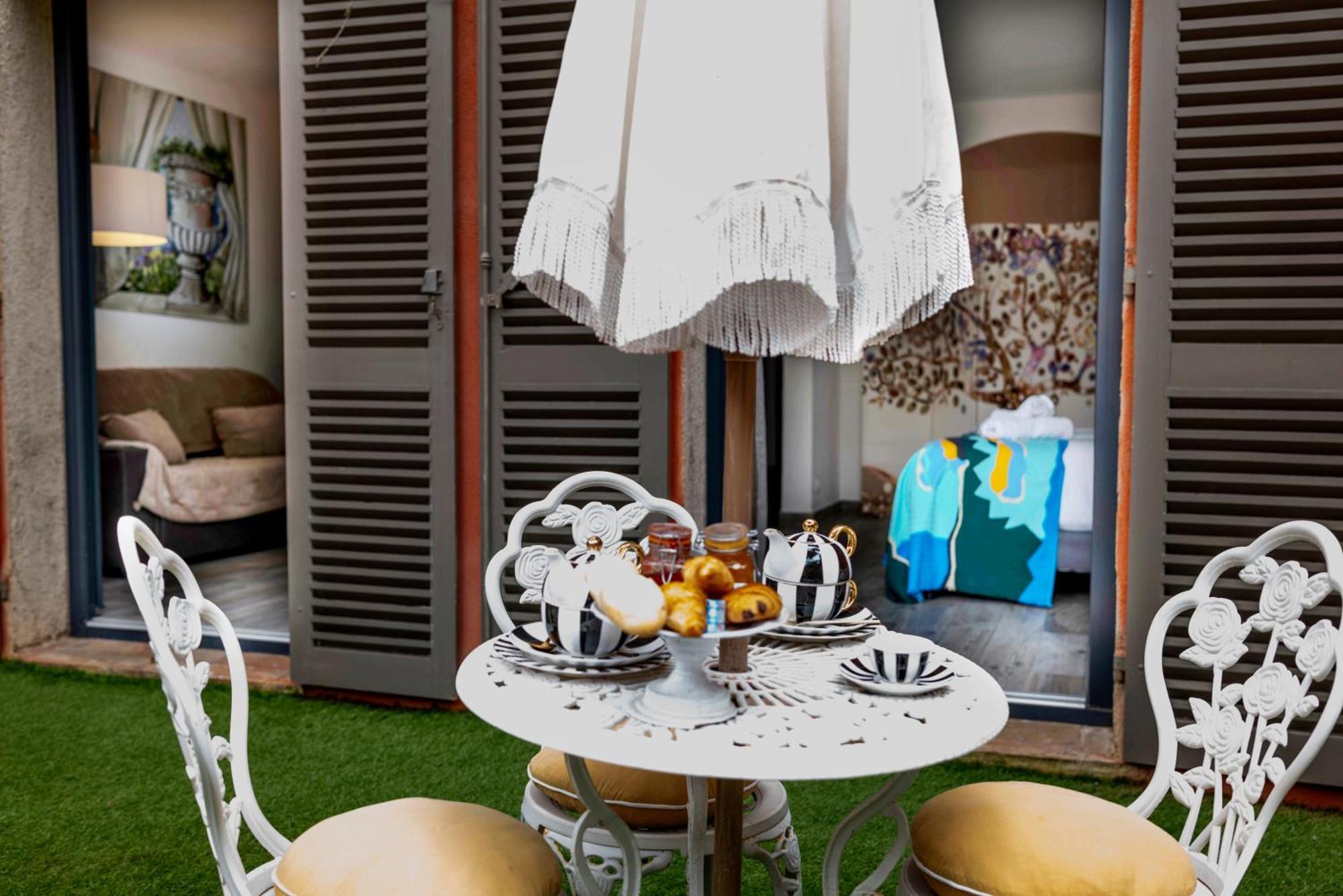 La Bravade Luxe Et Serenite Au Coeur De Saint-Tropez Suites Spacieuses Avec Jardin Enchanteur Екстер'єр фото